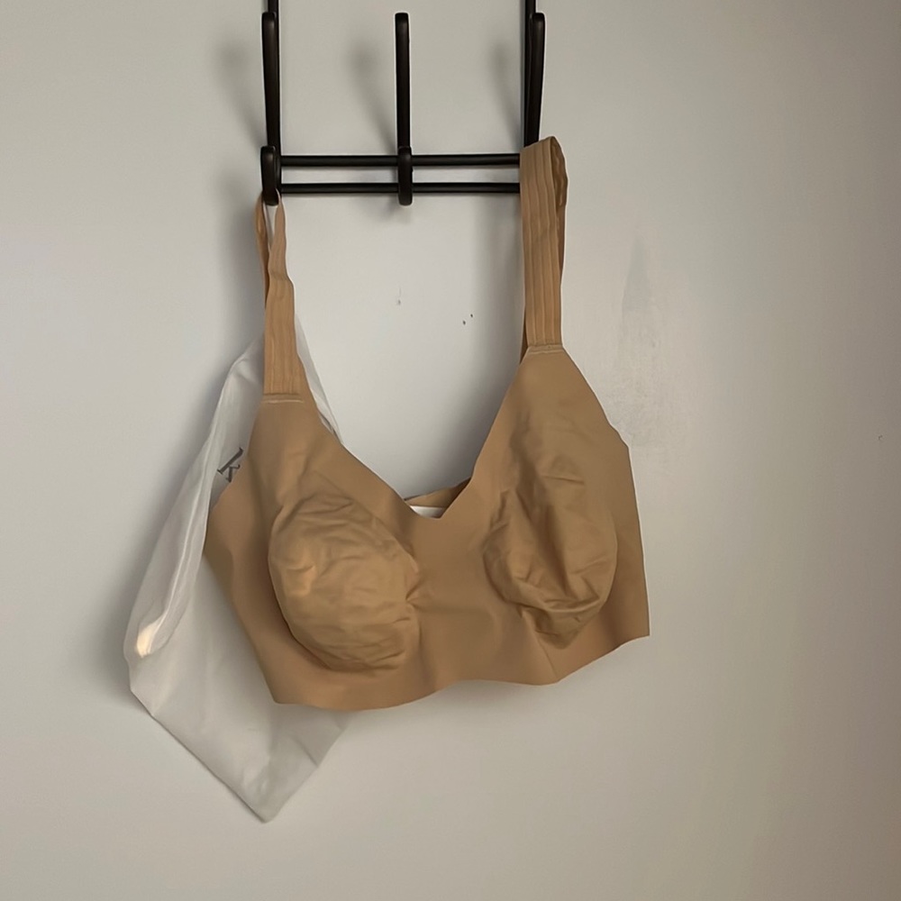 Knixwear v neck evolution bra no wire bra size 7 new with tags